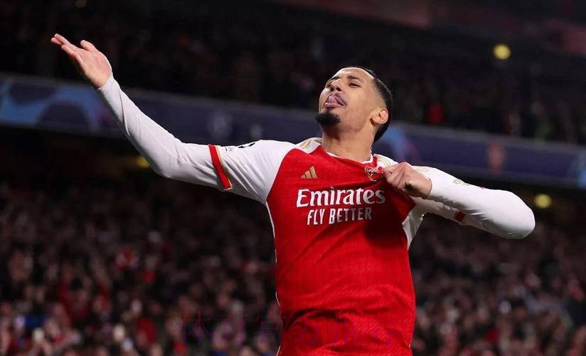 阿森纳希望与萨利巴涨薪续约 以防止皇马的挖角